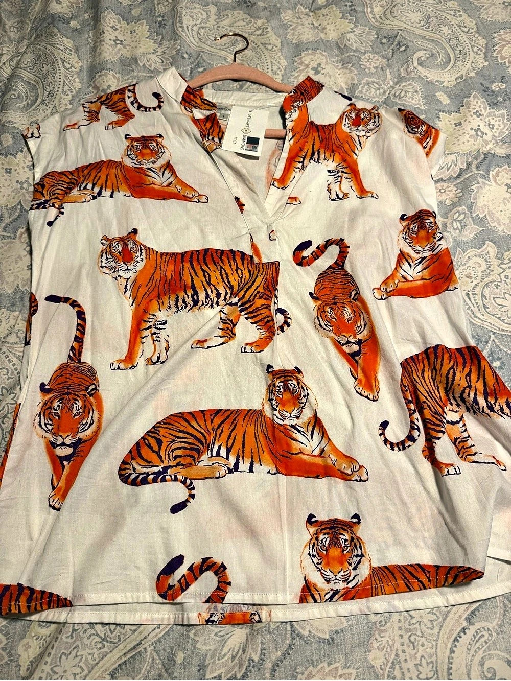 Stewart Simmons The Poplin Puff Sleeve Tigers